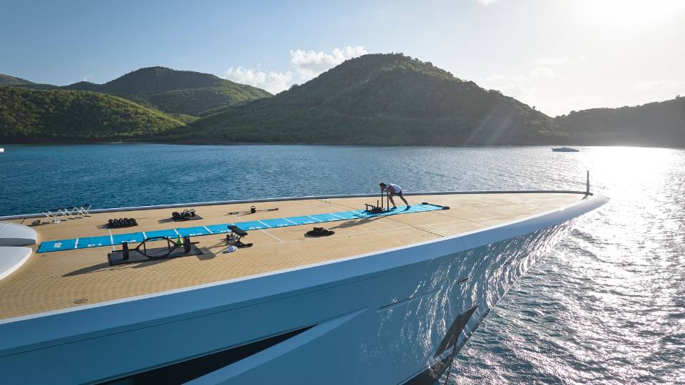 Yacht fitness &#038; wellness charters: Explore yoga, gyms, spas and holistic health on a luxury private yacht retreat